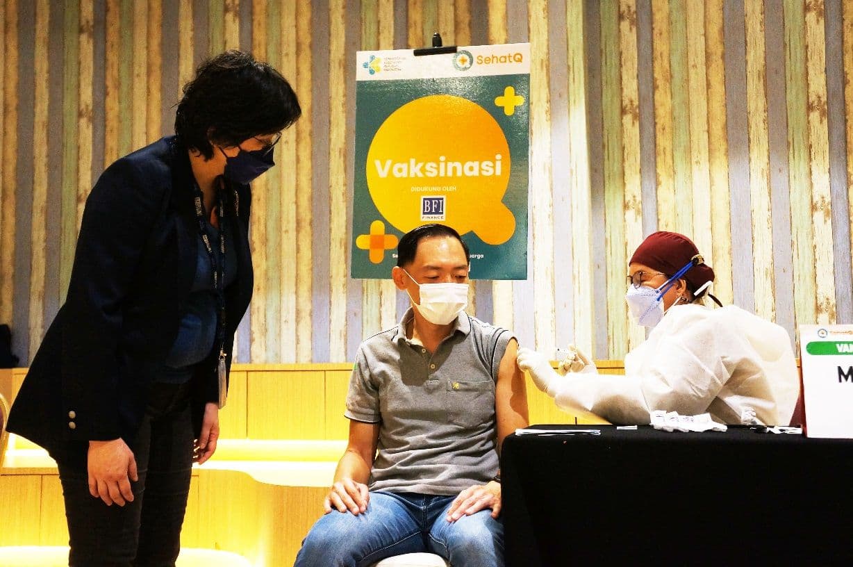 BFI Finance Holds Vaccination Program for Employees and Communities