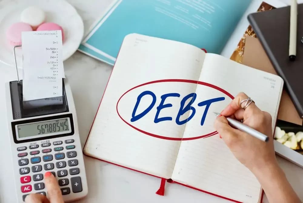Alert! 5 Most Effective Tips to Avoid Consumer Debt Trap