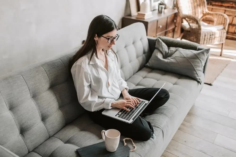 How to Become a Freelancer and List of the Most Popular Freelance 2023