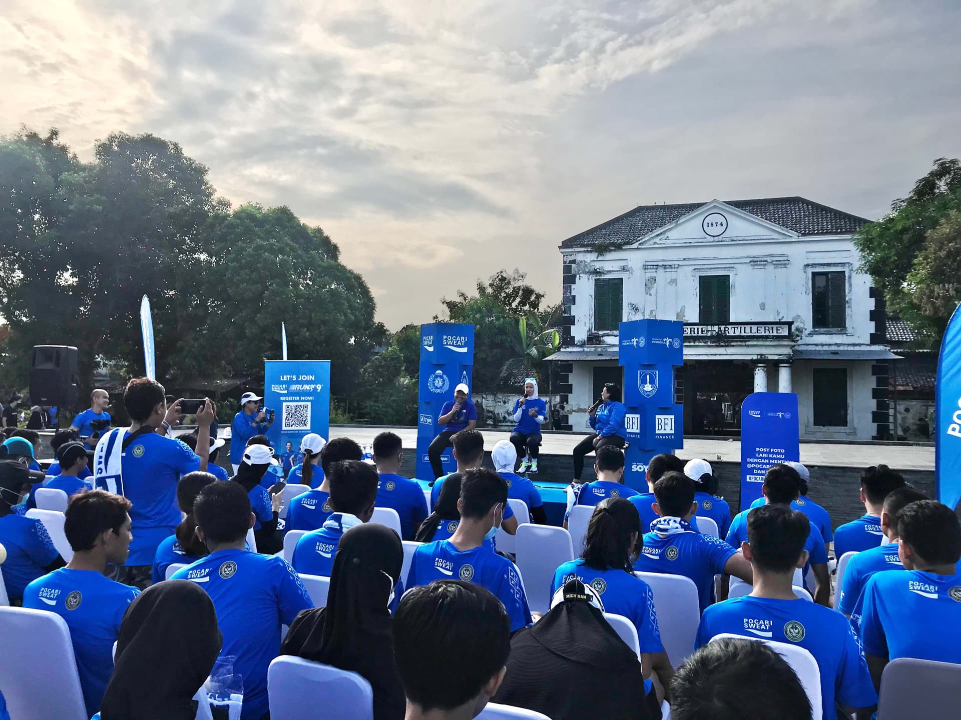 BFI Finance Holds Financial Literacy Event and Concurrently Calls upon Communities to Care for Health