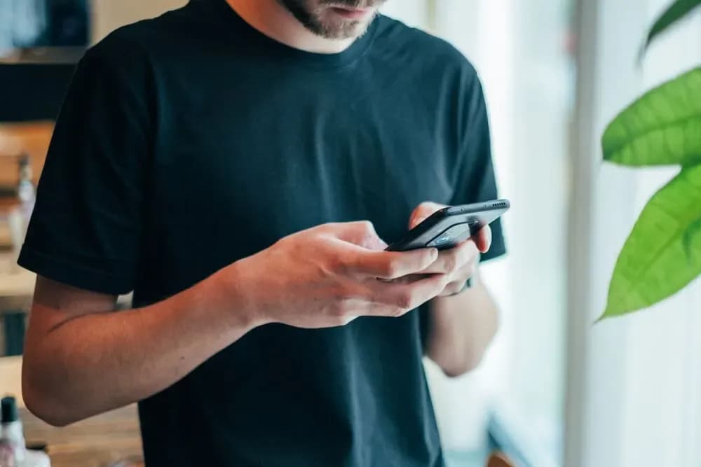 What is a Testimonial: Definition, Function, and How to Get It