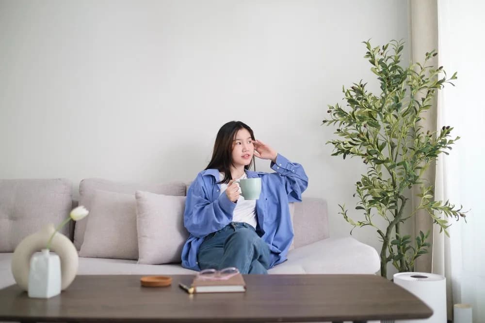 Simple Living Tips to Keep Your Finances Control