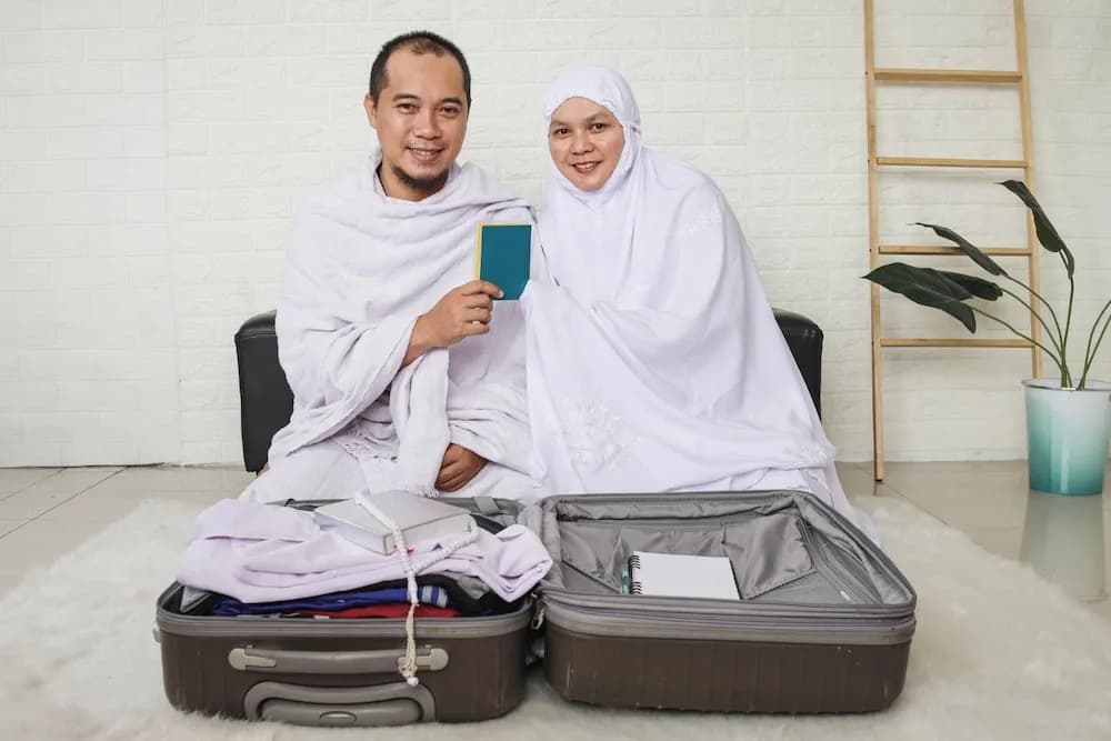Cara Mengurus Visa Umrah Lengkap dengan Persyaratan Terbaru!