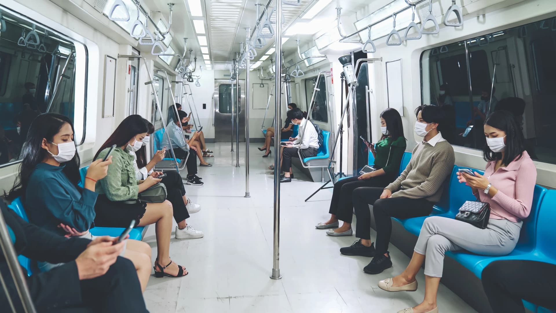 Reasons Why You Should Use Public Transportation