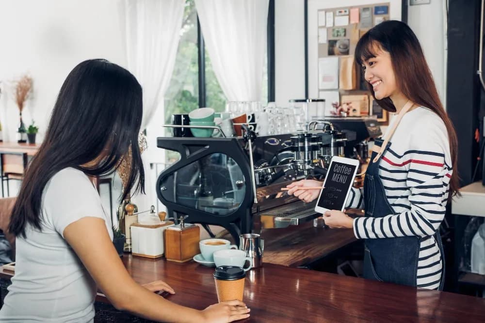 Franchise Tomoro Coffee: Keuntungan, Syarat, dan Estimasinya