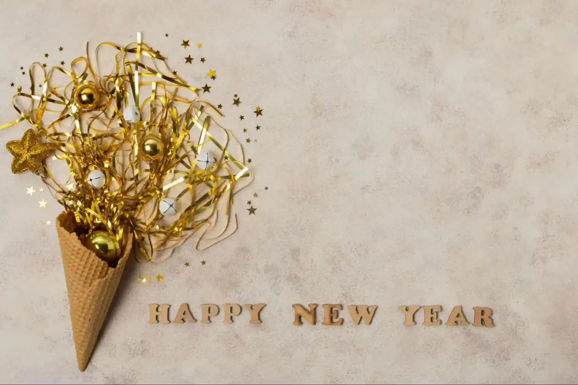 Welcome the New Year with Impromptu Businesses for Profit!