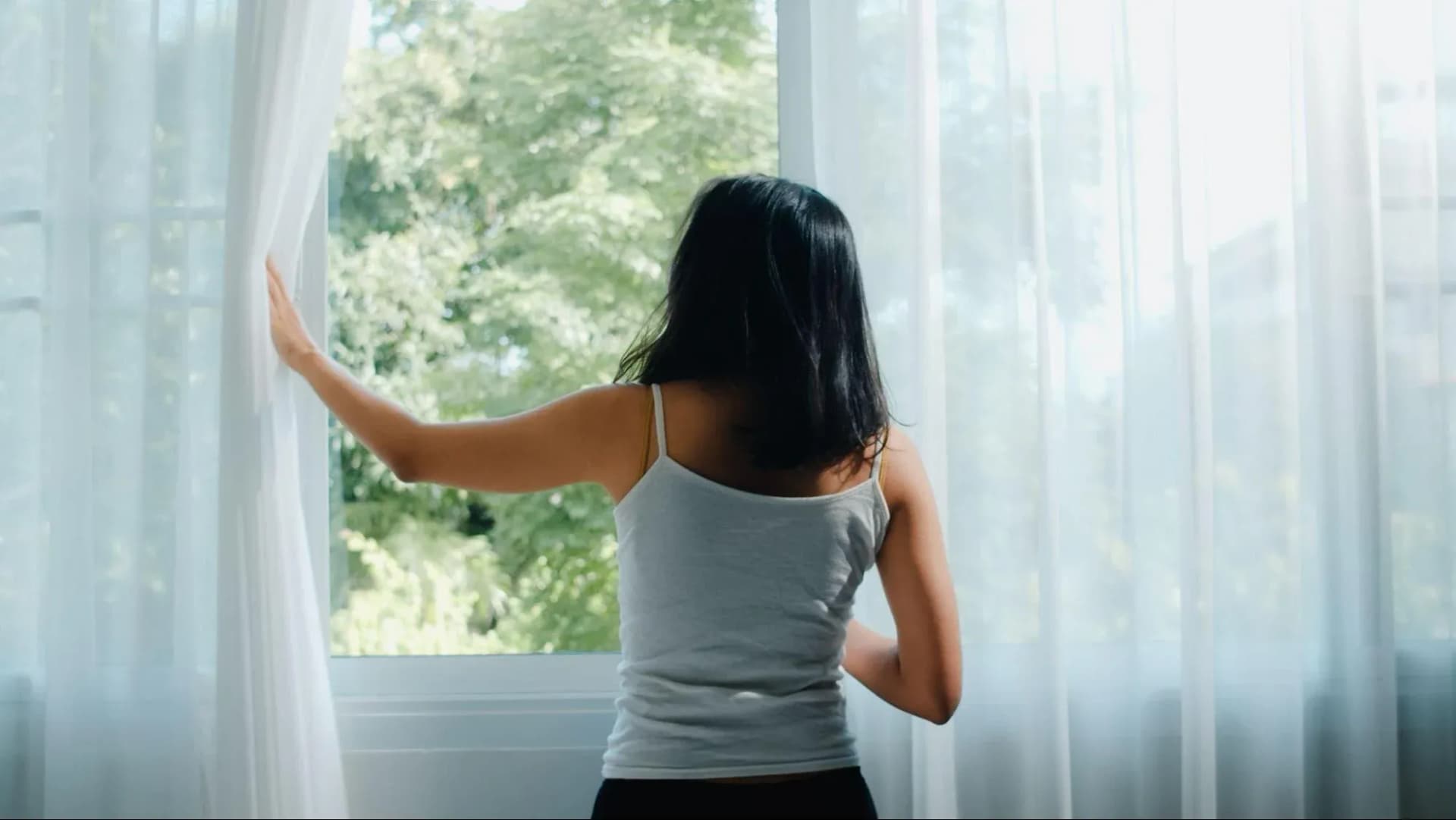 Harness the Sun to Save on Electricity! Learn How Here