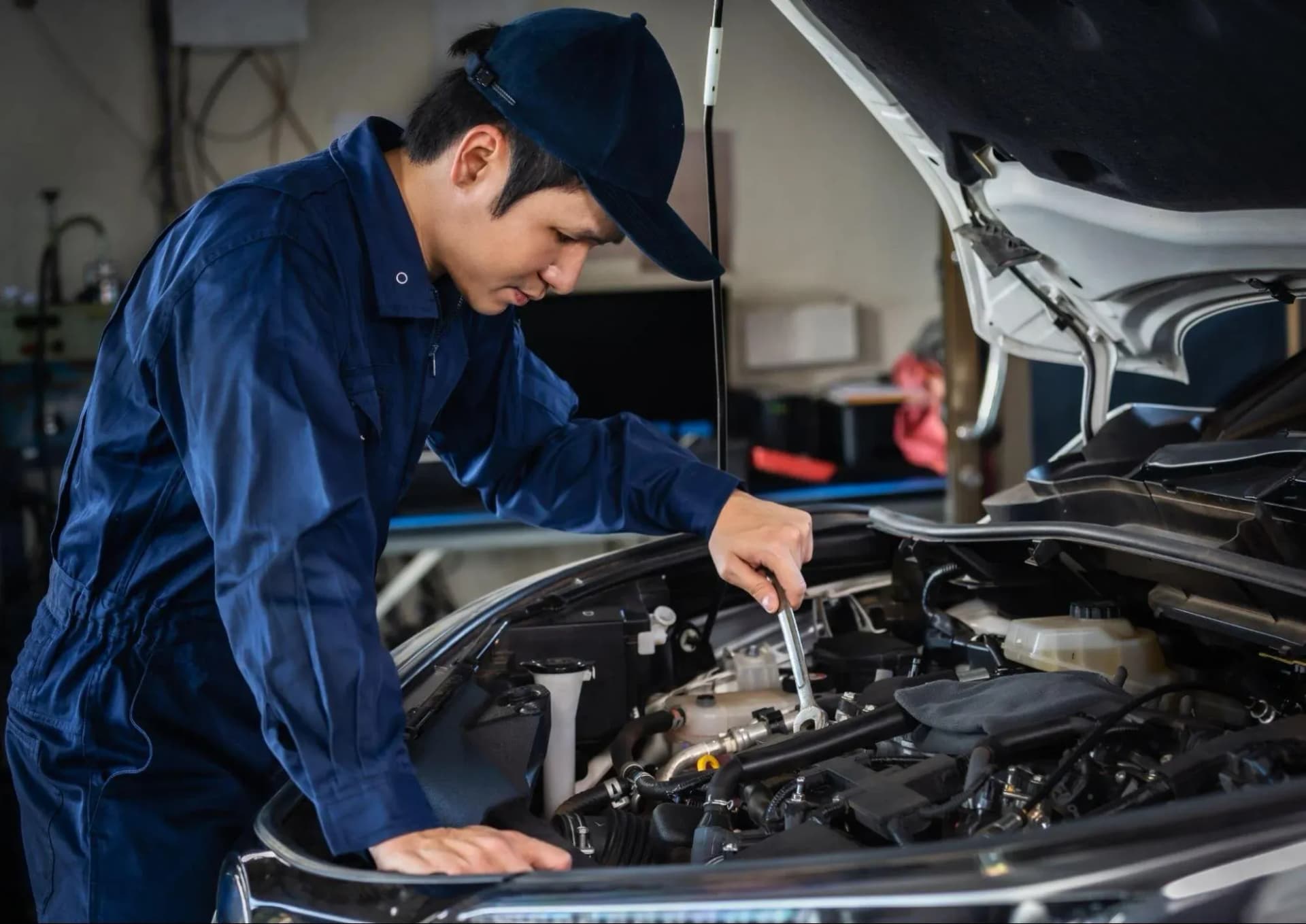 Sukses Buka Usaha Bengkel Mobil: Estimasi Modal, Peluang, serta Tips dan Trik